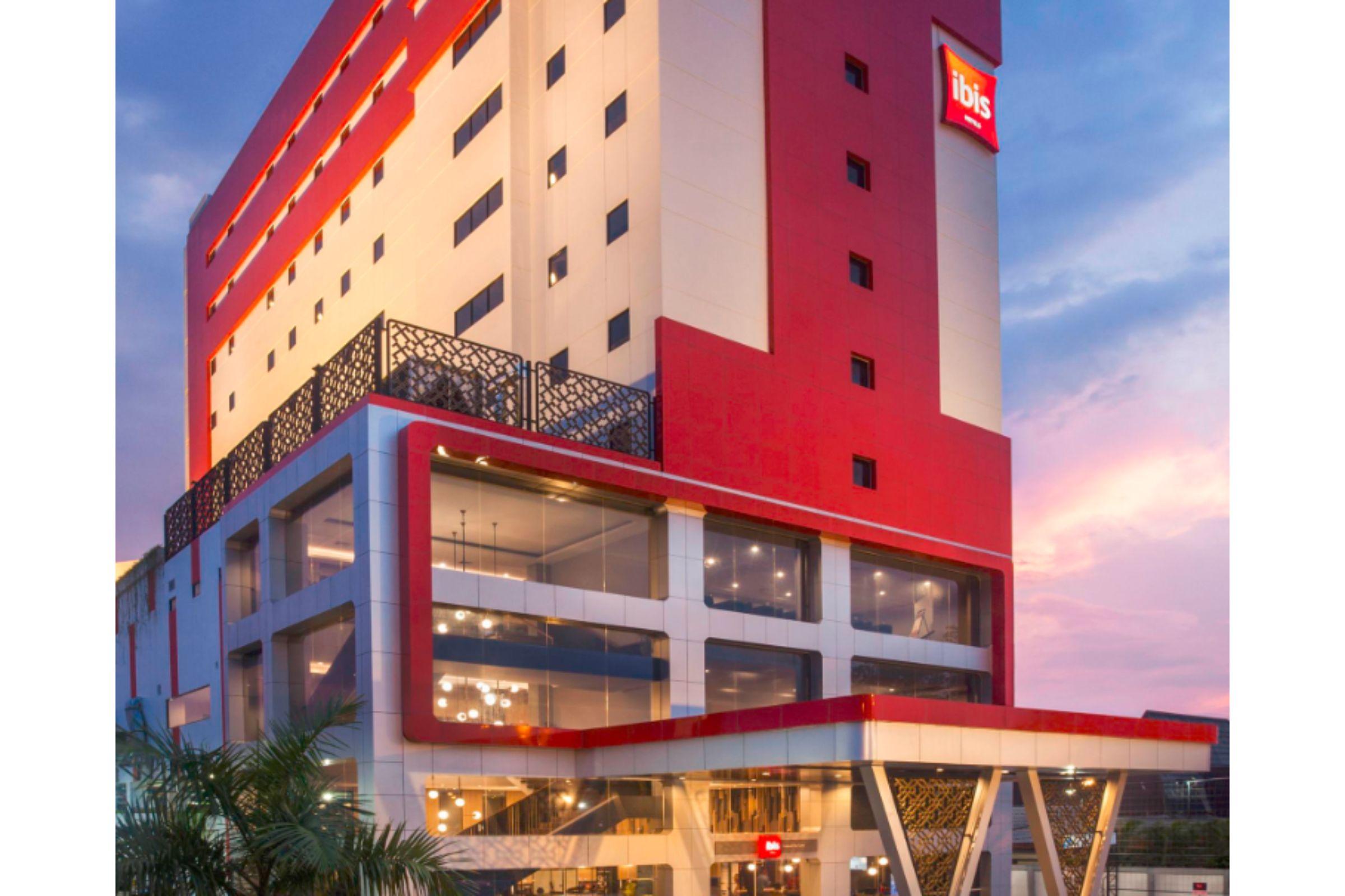 Ibis Pontianak City Center Exteriér fotografie