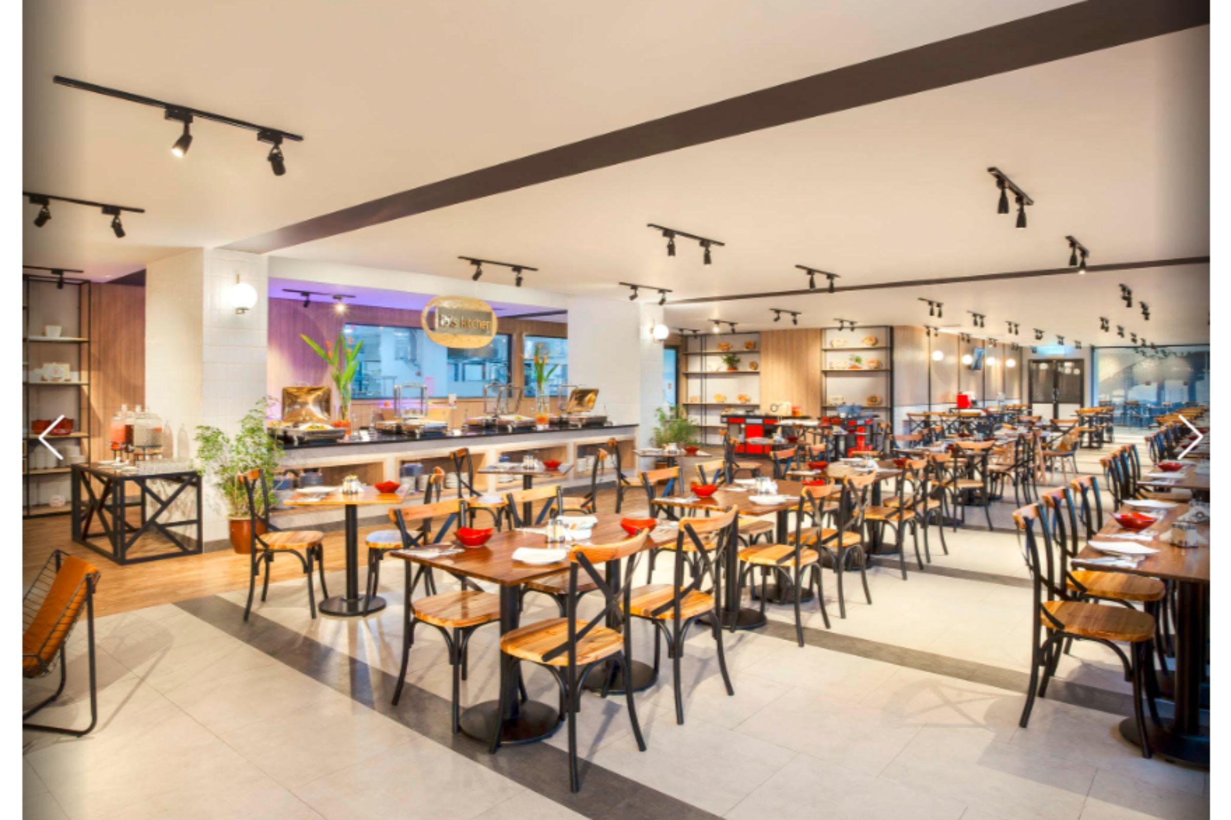 Ibis Pontianak City Center Exteriér fotografie