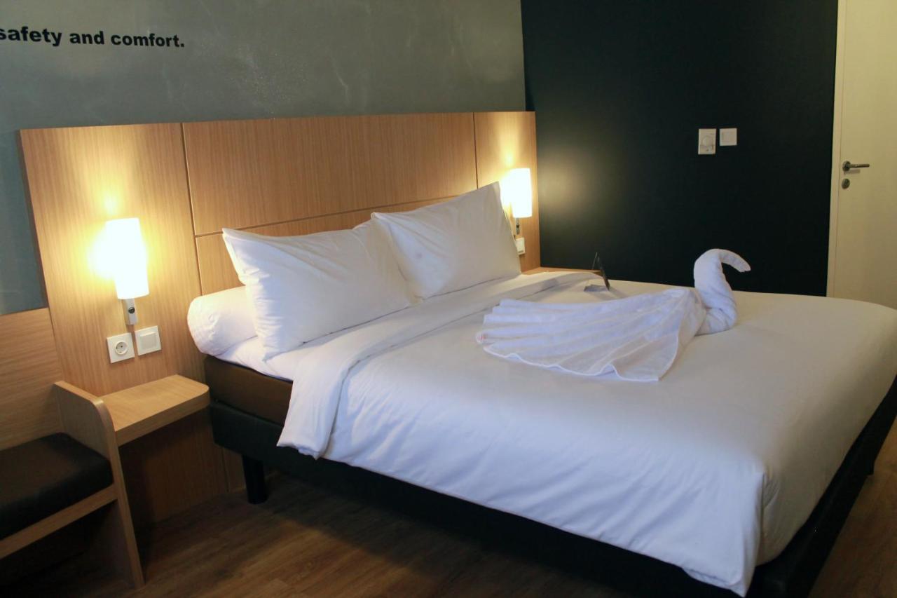 Ibis Pontianak City Center Exteriér fotografie