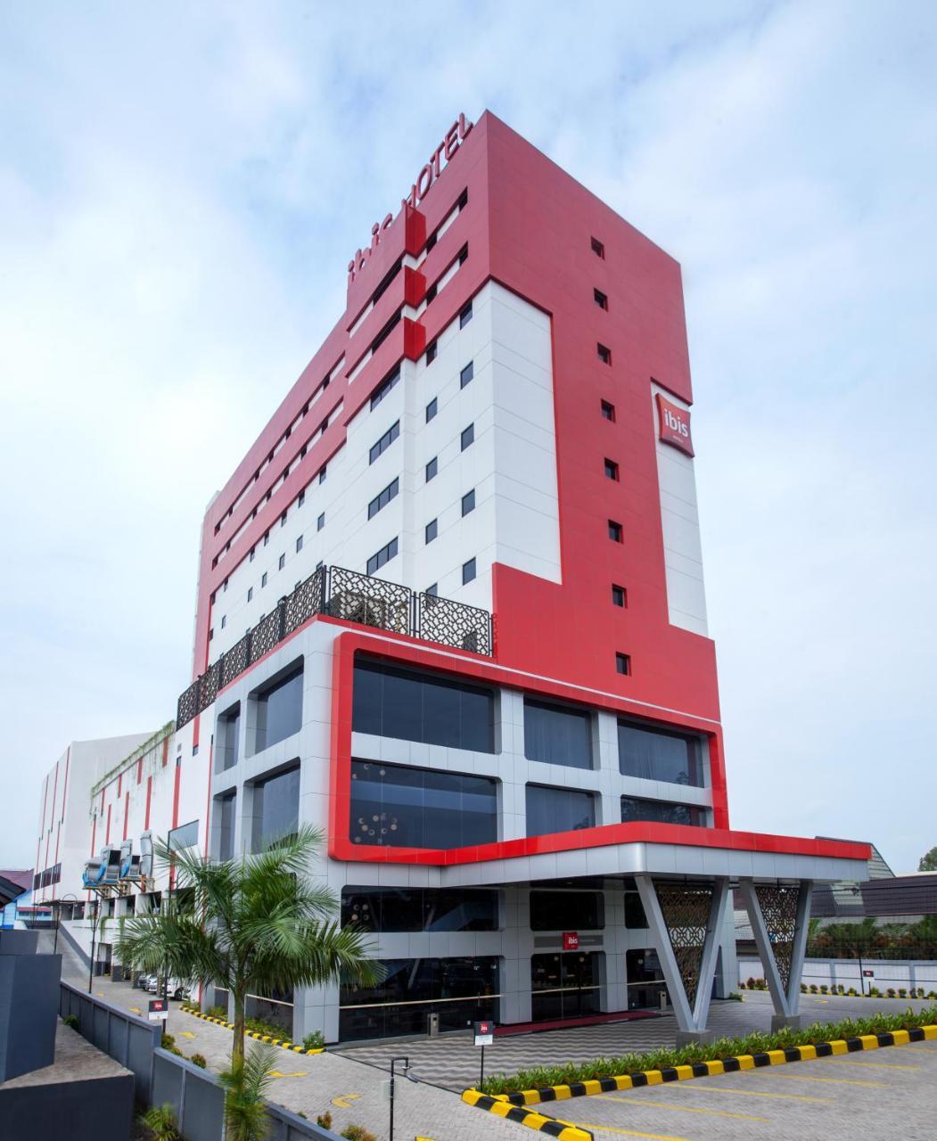 Ibis Pontianak City Center Exteriér fotografie